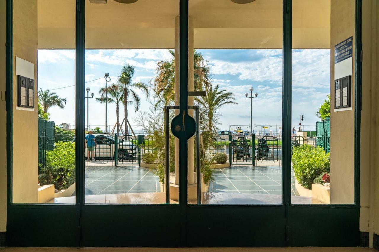 Beachfront Apartment Promenade Des Anglais ニース エクステリア 写真